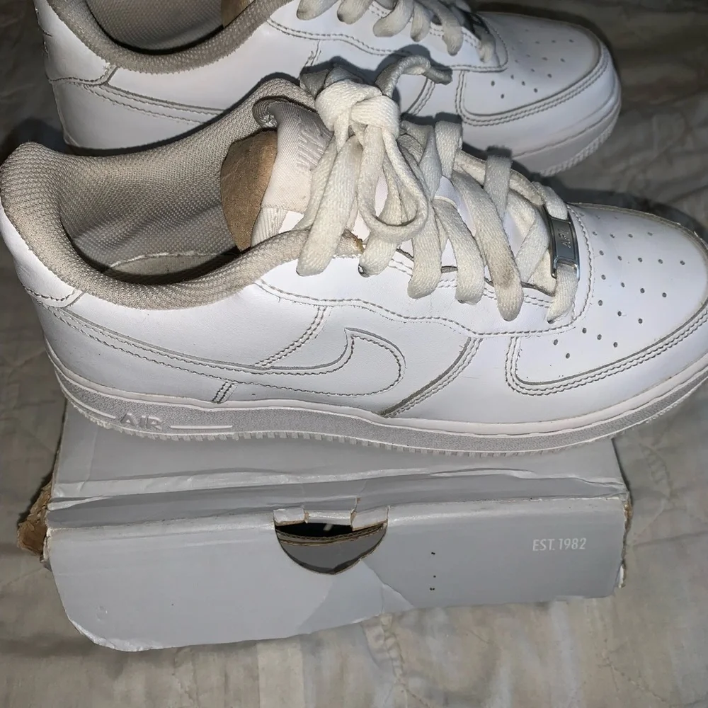 Air Force 1s - Picture 2 of 7